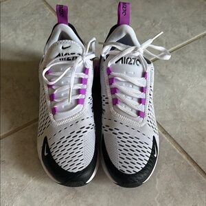 Nike White and Black Sneakers with Mesh Design